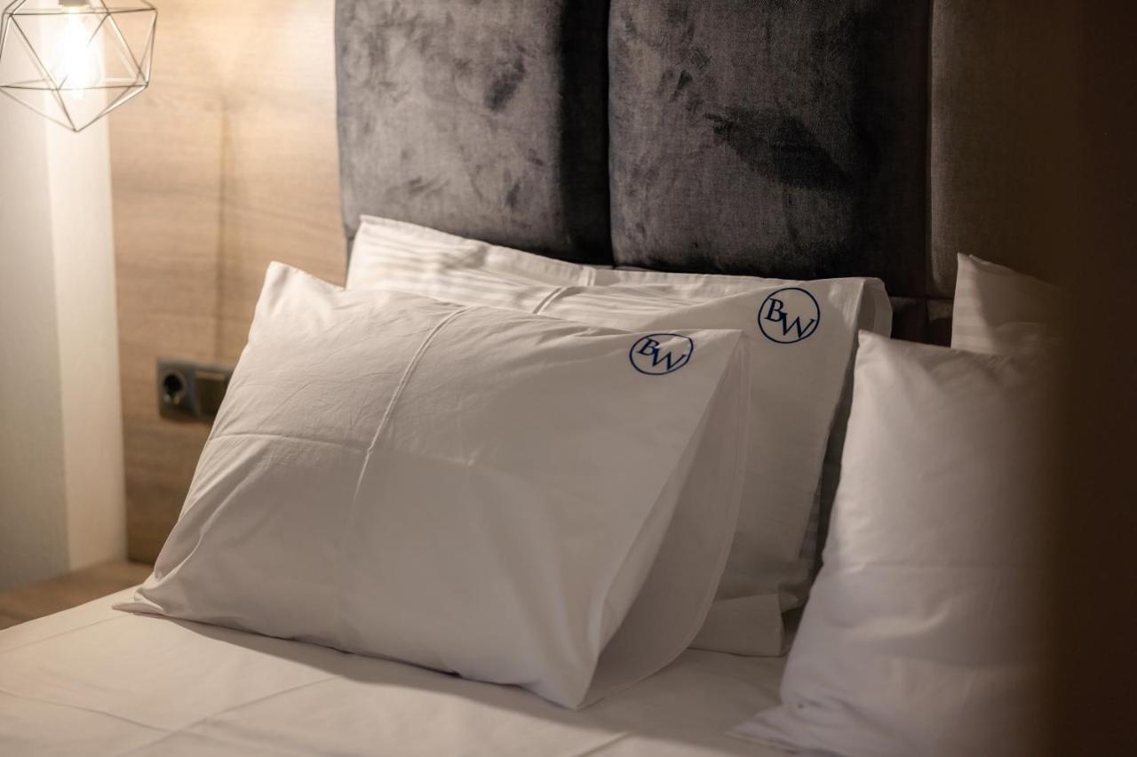 Nea Iraklitsa Blue Wave Luxury Suites المظهر الخارجي الصورة